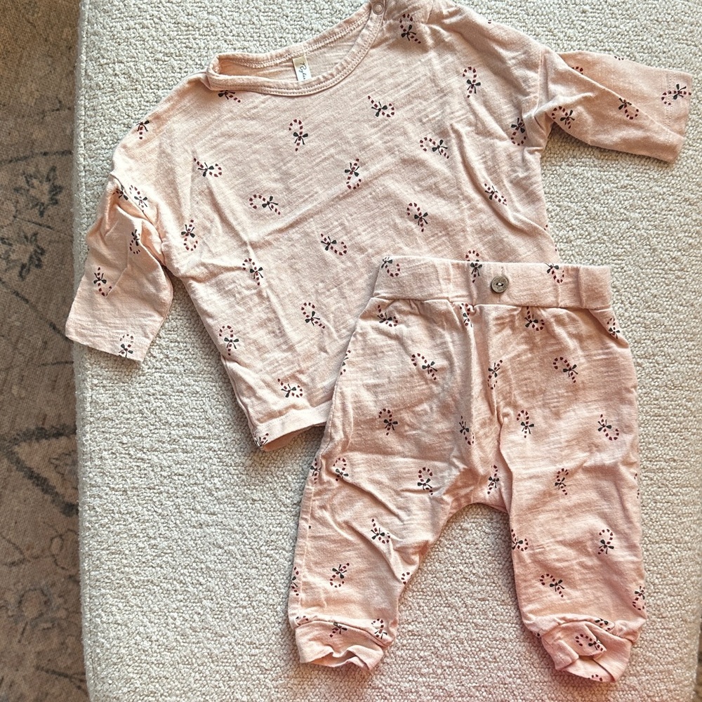 Rylee + Cru Long Sleeve Tee + Pant Set in Candy Canes